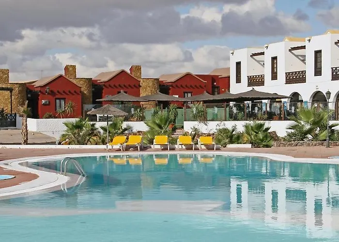 Apts Club Montecastillo מלון *