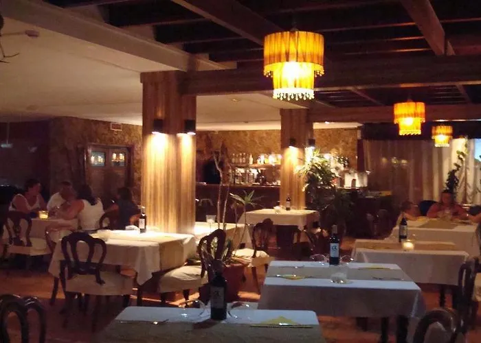 מלון Apts Club Montecastillo *