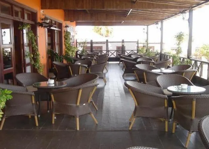 Apts Club Montecastillo